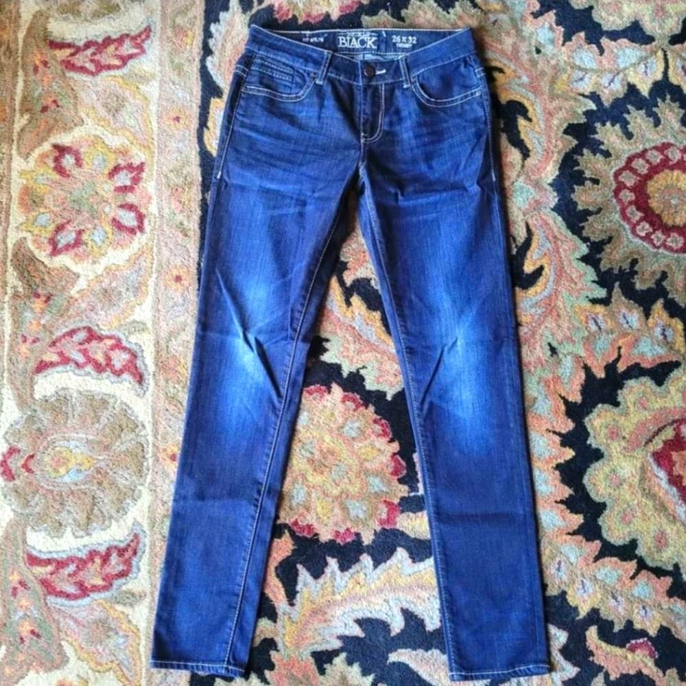 Buckle Black Skinny Stretch Jeans 26X32 New!